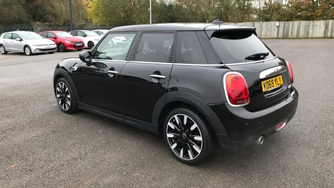 2020 Mini Hatch