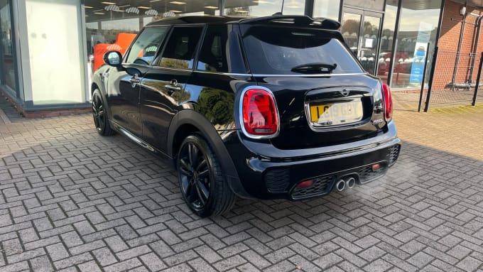 2019 Mini Hatch