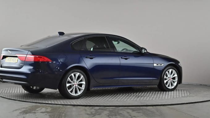 2020 Jaguar Xf