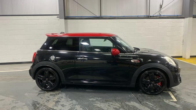 2016 Mini Hatch