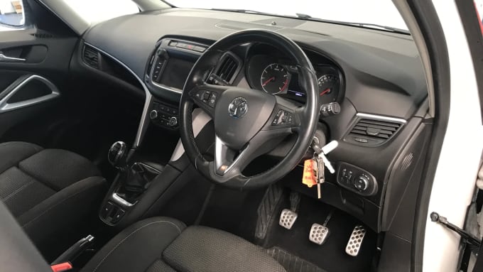 2017 Vauxhall Zafira