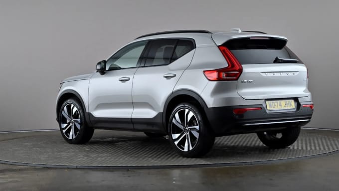 2024 Volvo Xc40