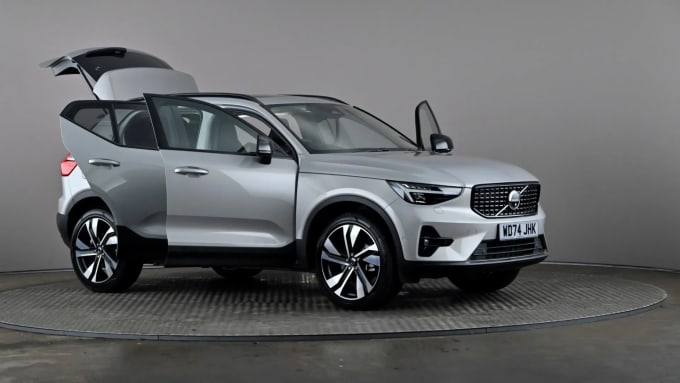 2024 Volvo Xc40