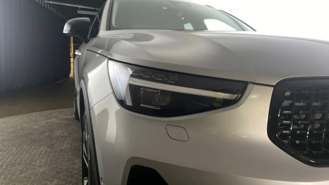 2024 Volvo Xc40