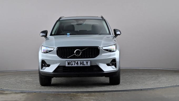 2024 Volvo Xc40