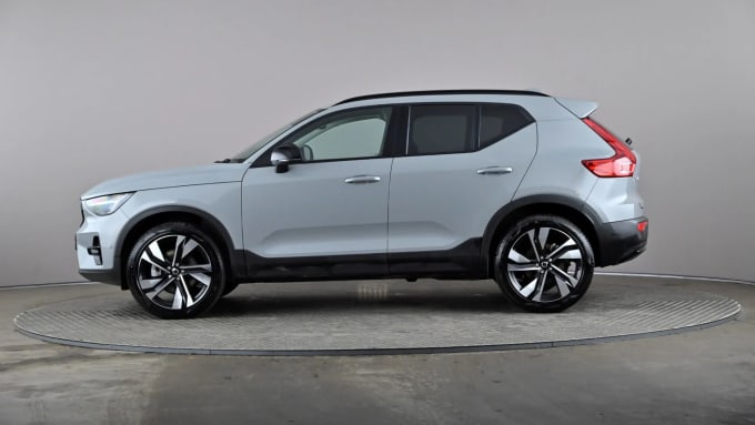 2024 Volvo Xc40