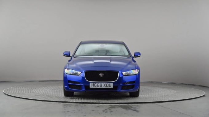 2019 Jaguar Xe