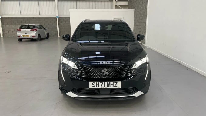 2021 Peugeot 5008