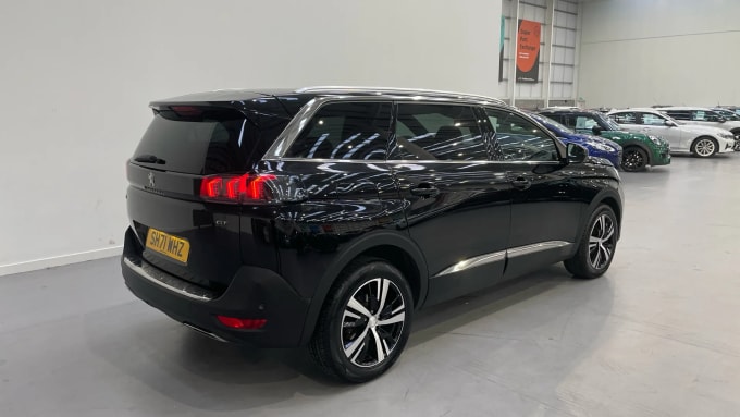 2021 Peugeot 5008