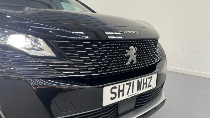 2021 Peugeot 5008