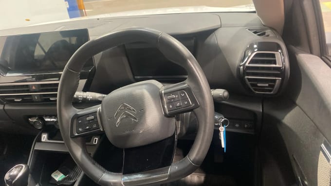 2023 Citroen C4
