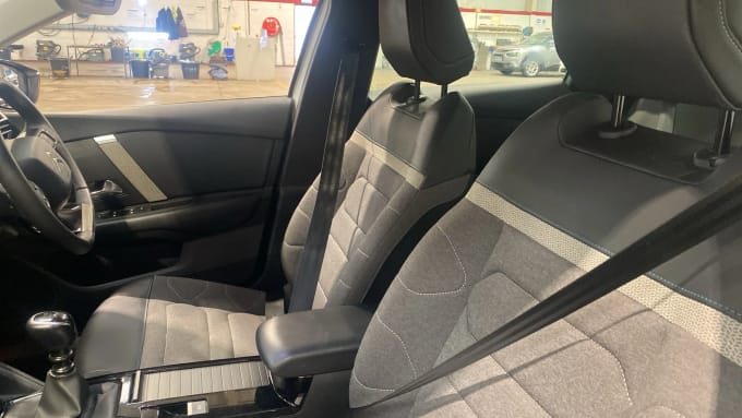 2023 Citroen C4