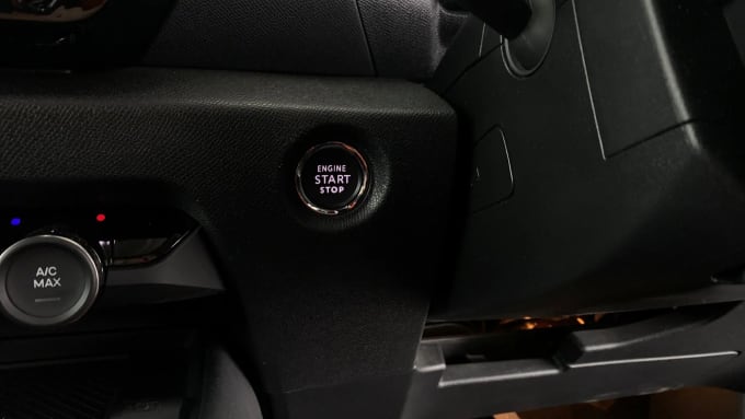2022 Citroen C4