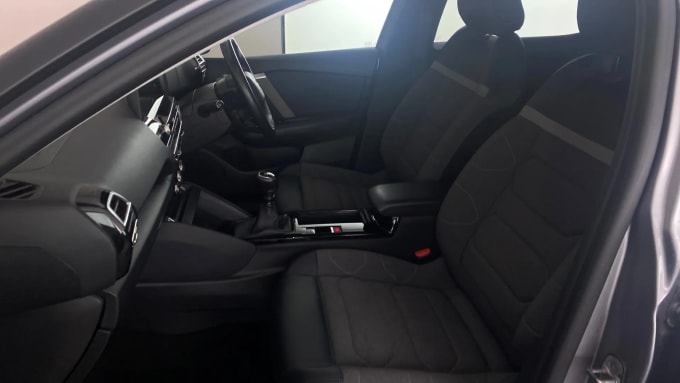 2022 Citroen C4