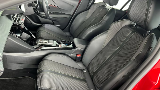 2022 Peugeot 208