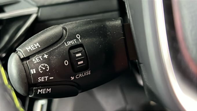 2022 Peugeot 208