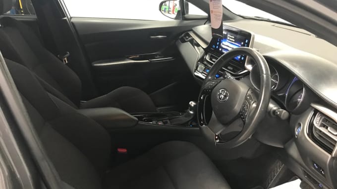 2019 Toyota C-hr