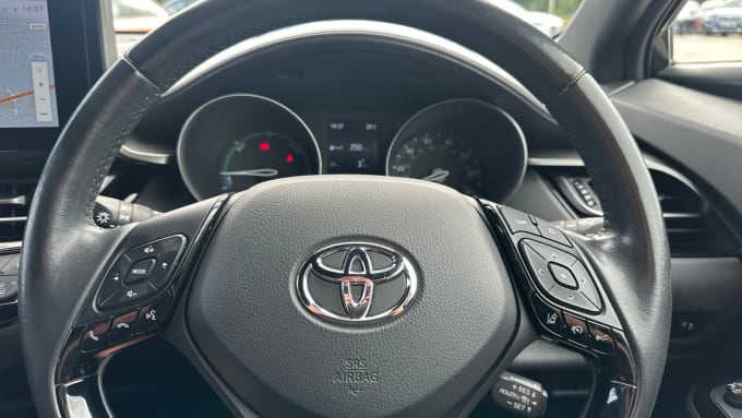 2022 Toyota C-hr