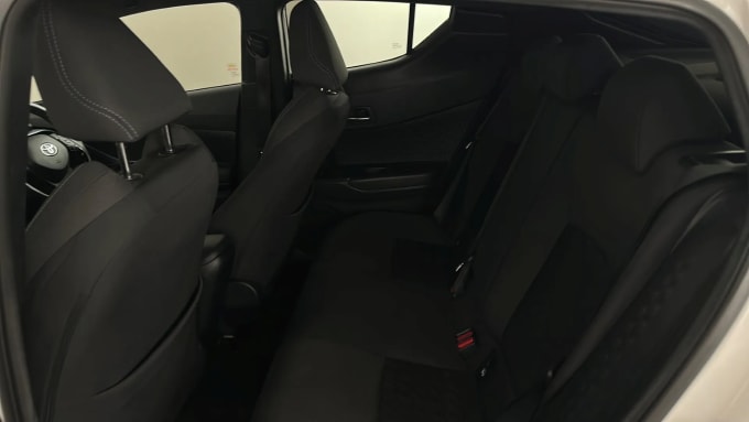 2021 Toyota C-hr