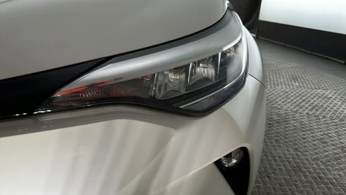2021 Toyota C-hr