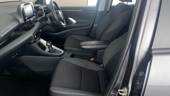 2022 Toyota Yaris