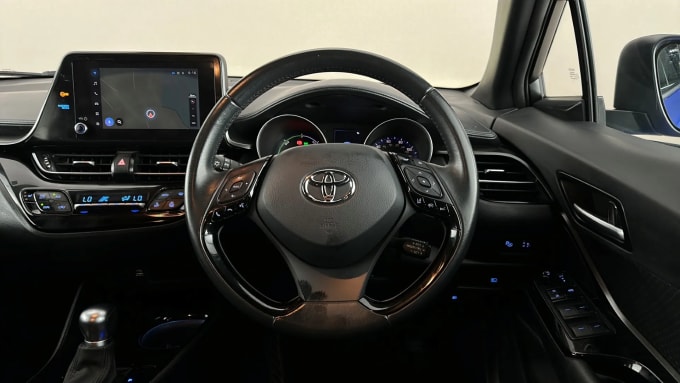 2022 Toyota C-hr