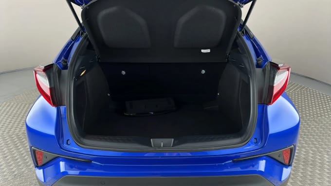 2022 Toyota C-hr