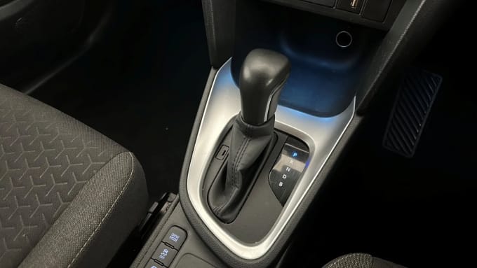2022 Toyota Yaris Cross