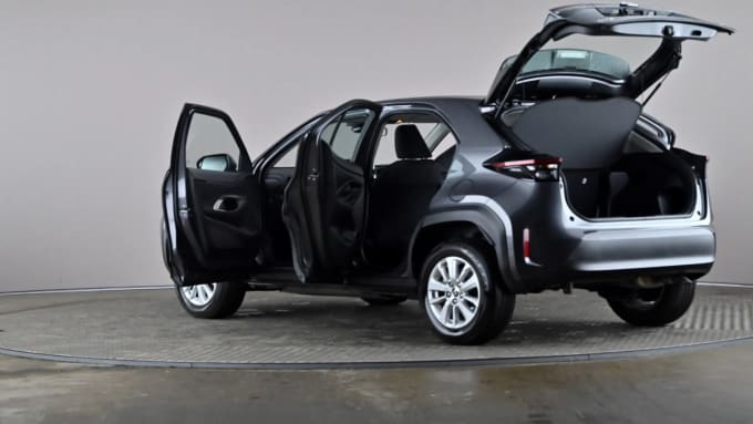 2023 Toyota Yaris Cross