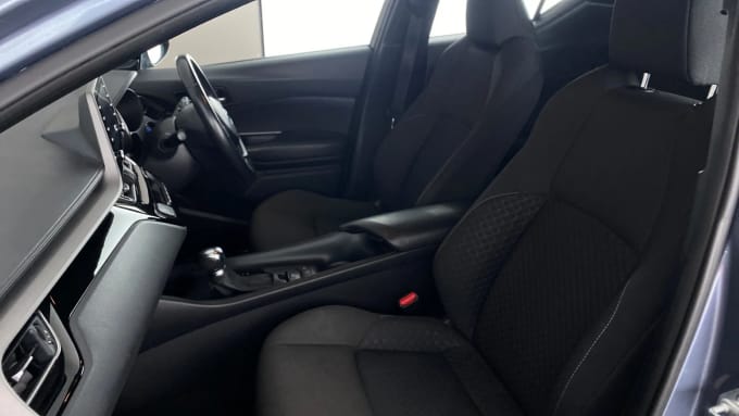 2021 Toyota C-hr