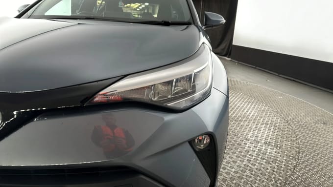 2021 Toyota C-hr