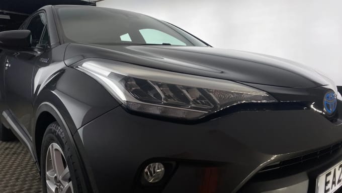 2021 Toyota C-hr