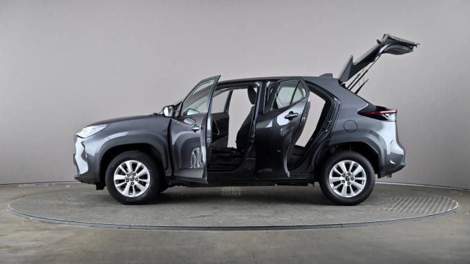 2022 Toyota Yaris Cross