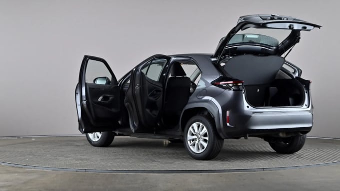 2022 Toyota Yaris Cross
