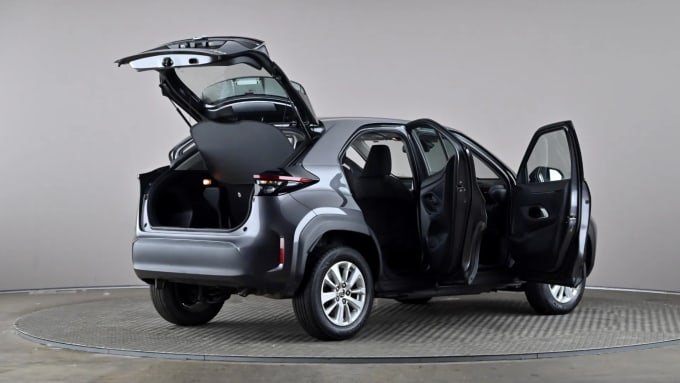 2022 Toyota Yaris Cross