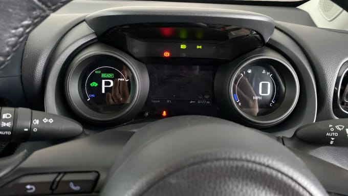 2022 Toyota Yaris Cross