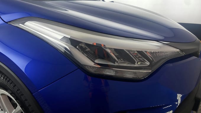2022 Toyota C-hr