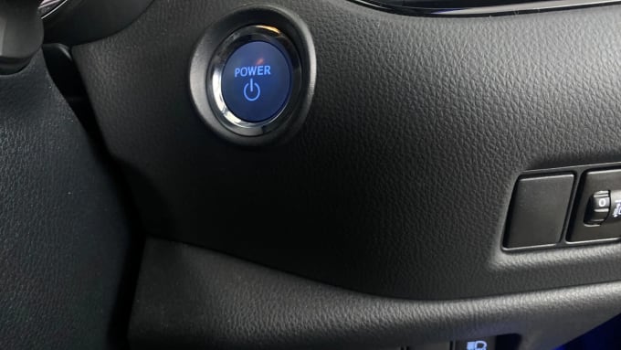 2022 Toyota C-hr