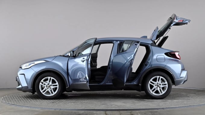2022 Toyota C-hr