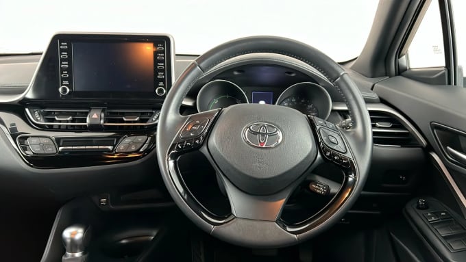 2022 Toyota C-hr