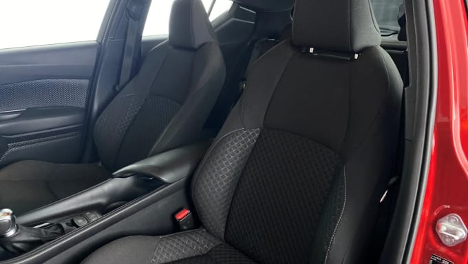 2021 Toyota C-hr