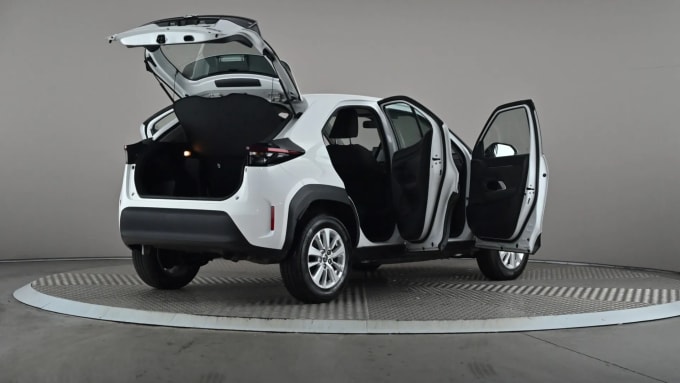 2022 Toyota Yaris Cross