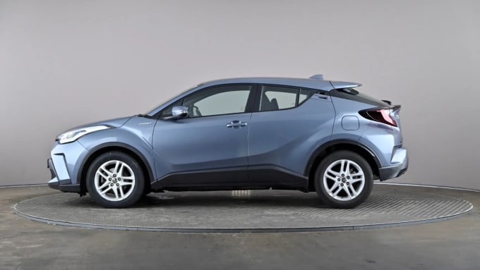 2022 Toyota C-hr