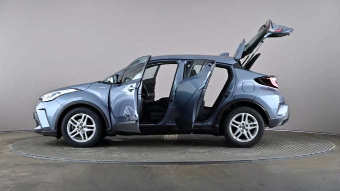 2022 Toyota C-hr
