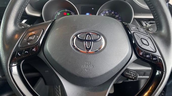 2022 Toyota C-hr