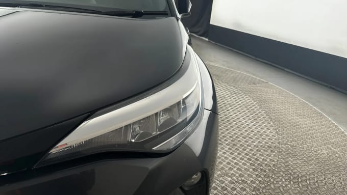 2021 Toyota C-hr