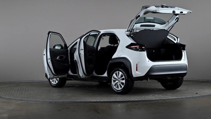 2023 Toyota Yaris Cross