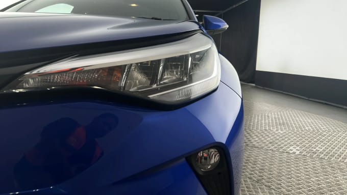 2021 Toyota C-hr