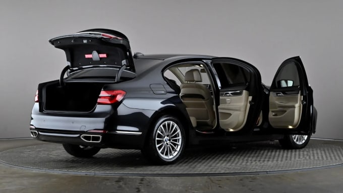 2017 BMW 7 Series