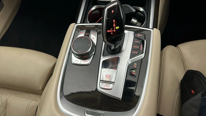 2017 BMW 7 Series